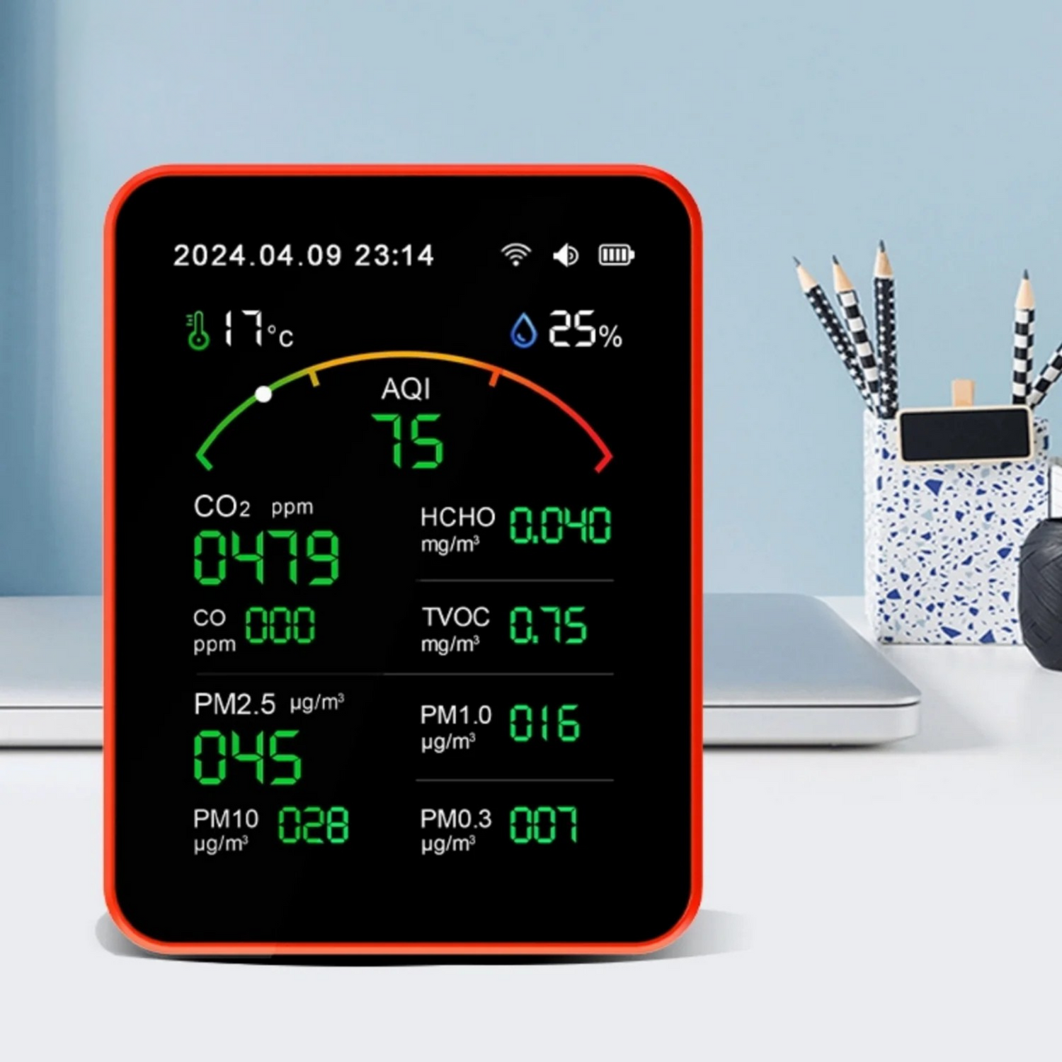 Détecteur qualité de l’air intelligent AERENZA | Analyse CO2, PM2.5, température